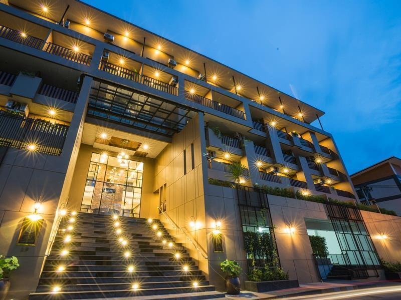 Lani Chiang Mai Hotel Εξωτερικό φωτογραφία